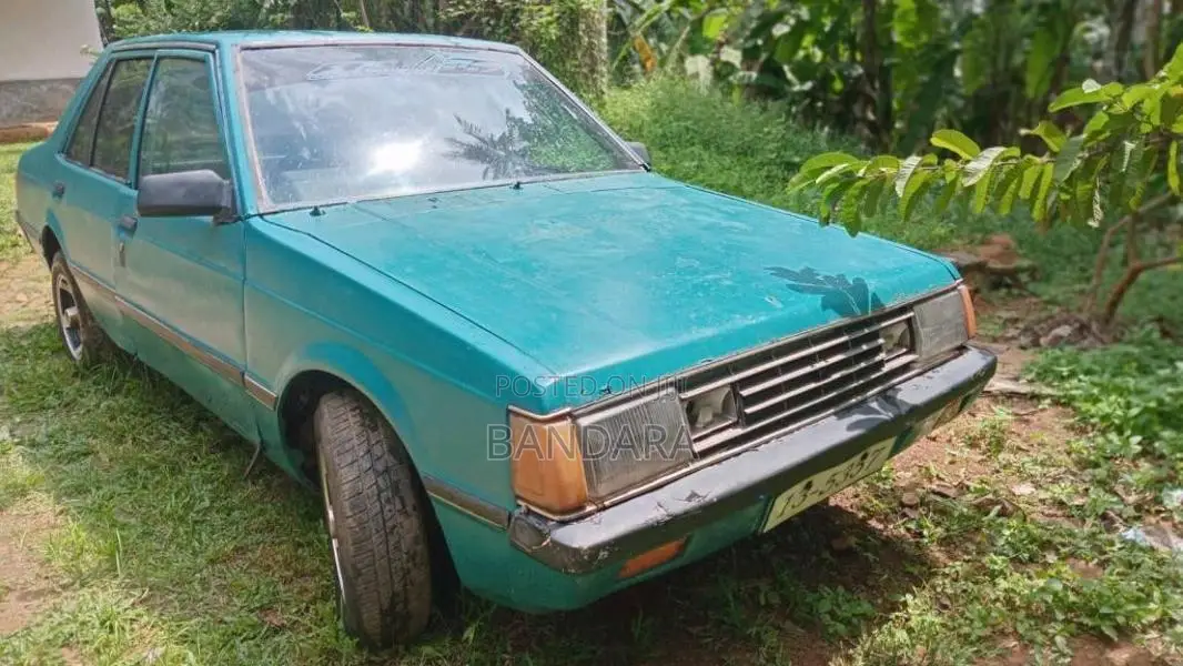 Mitsubishi LANCER BOX 1984 Car (Used)