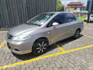 Honda Fit ARIA 2006 Car (Used)