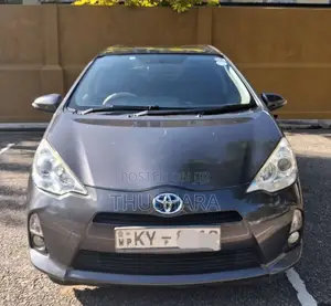 Toyota Aqua G Grade 2012 Car (Used)