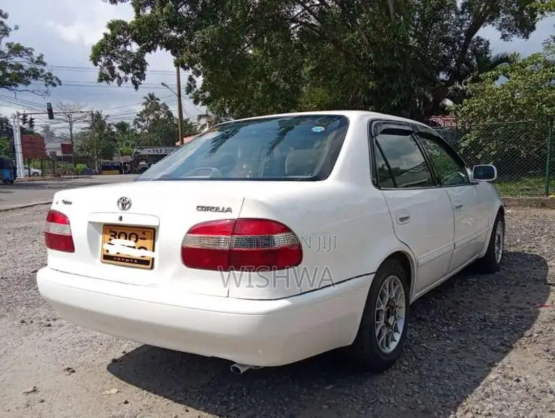 Toyota Corolla 110 1995 Car (Used)