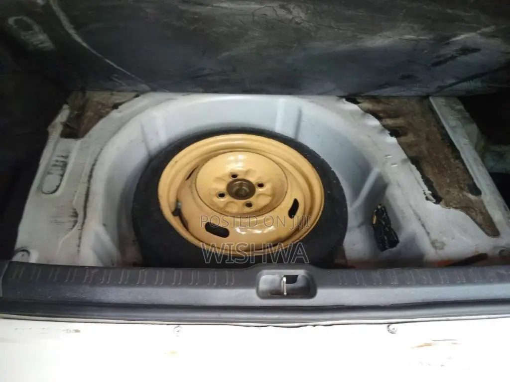 Toyota Corolla 110 1995 Car (Used)