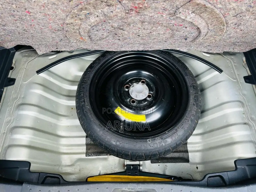 Toyota Passo 2005 Car (Used)