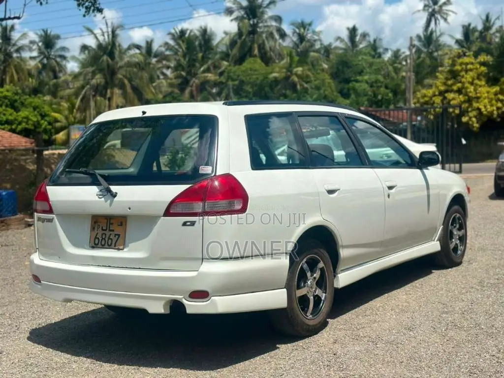 Nissan Wingroad WFY11 2001 Car (Used)