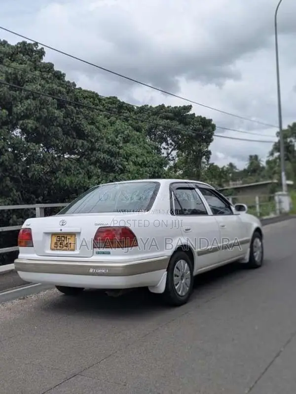 Toyota Corolla 1999 Car (Used)