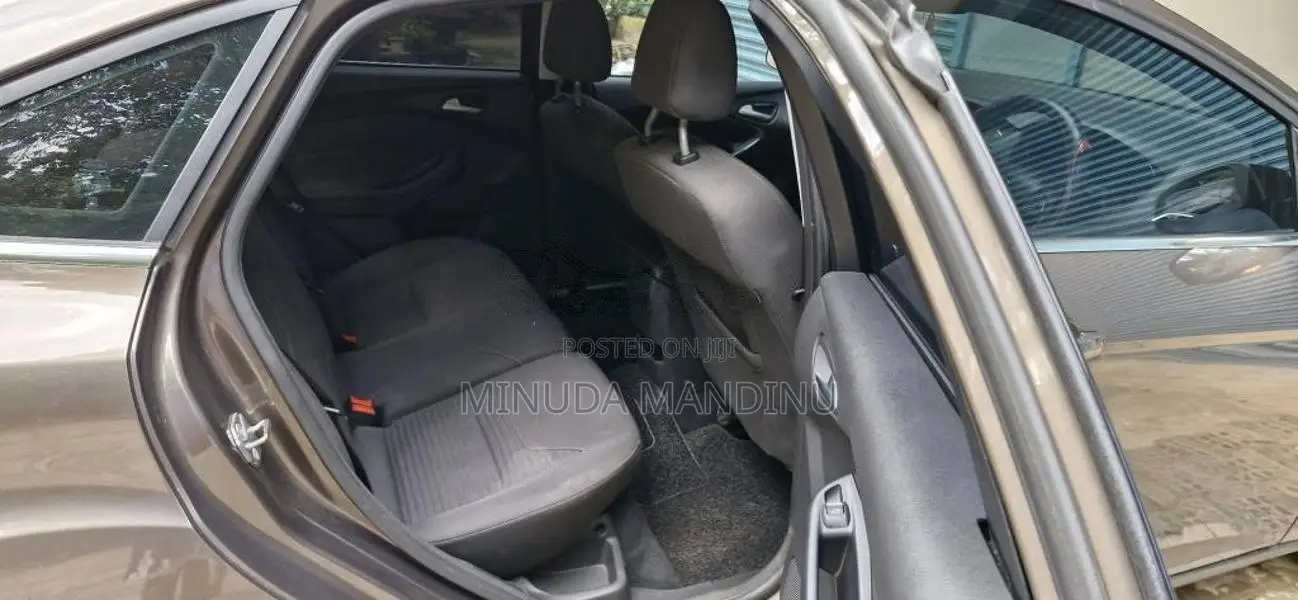 Ford Focus 2018 Car (Used)