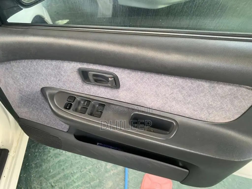 Nissan FB14 Ex Saloon 2000 Car (Used)