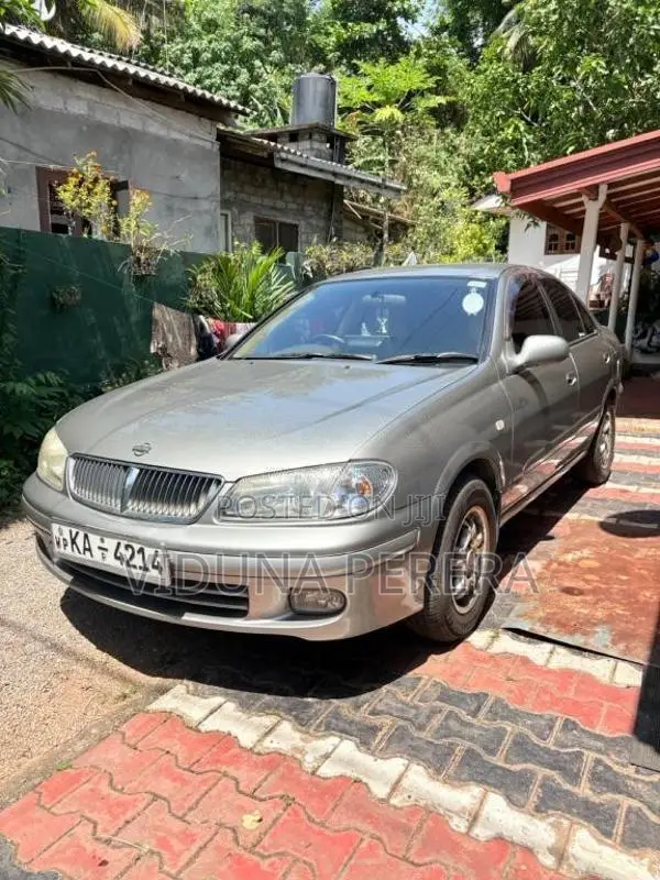 Nissan Bluebird Sylphy 2002 Car (Used)