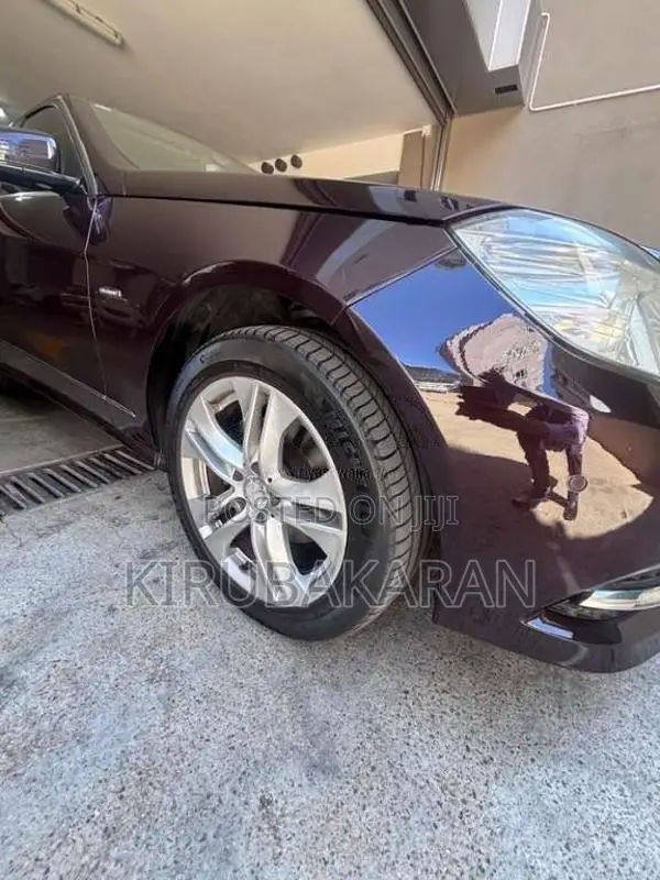 Mercedes-Benz E200 2010 Car (Used)