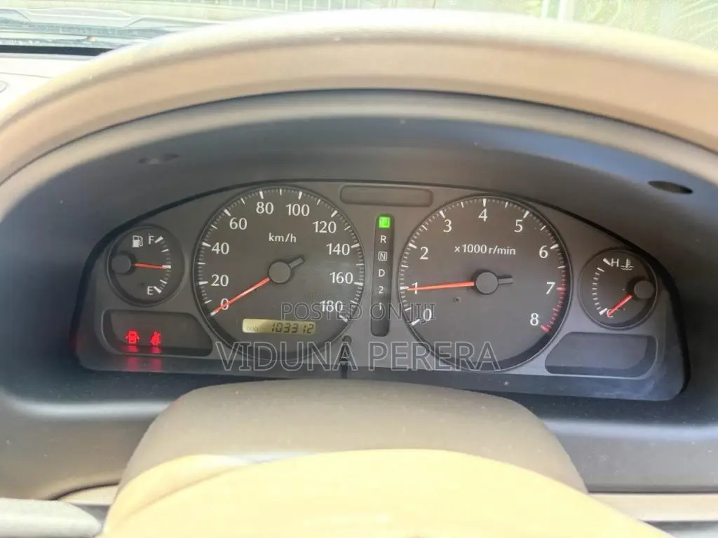 Nissan Bluebird Sylphy 2002 Car (Used)