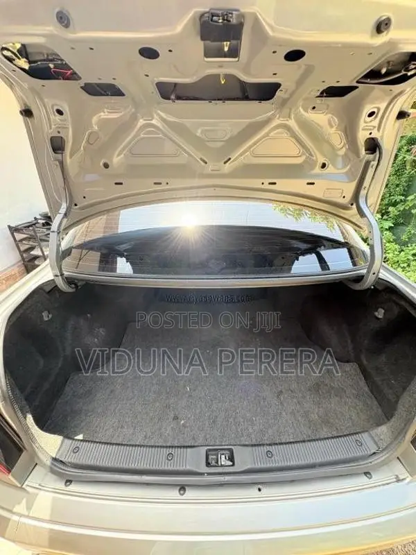 Nissan Bluebird Sylphy 2002 Car (Used)