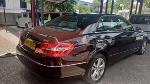 Mercedes-Benz E200 2010 Car (Used)
