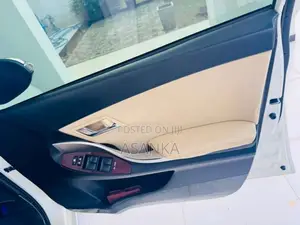 Toyota Premio 2017 Car (Used)