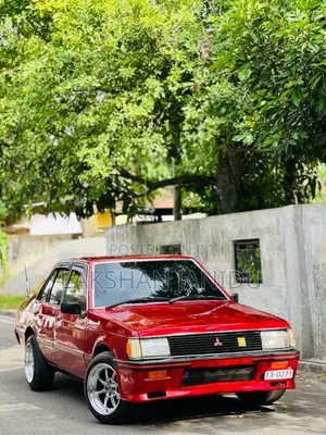 Mitsubishi Lancer Box 1980 Car (Used)