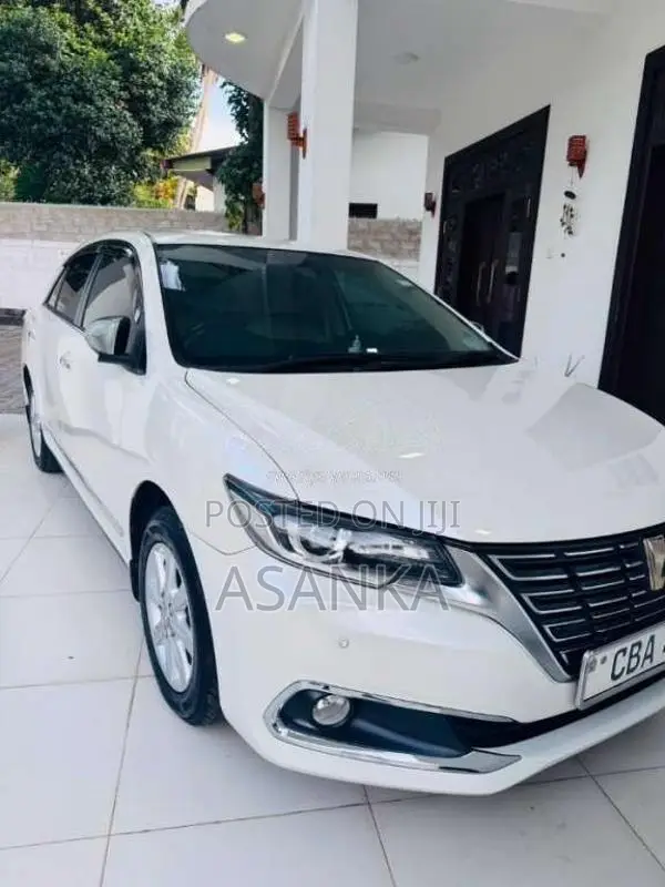 Toyota Premio 2017 Car (Used)