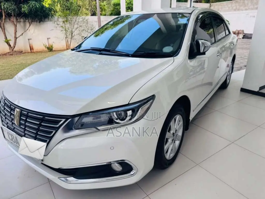 Toyota Premio 2017 Car (Used)