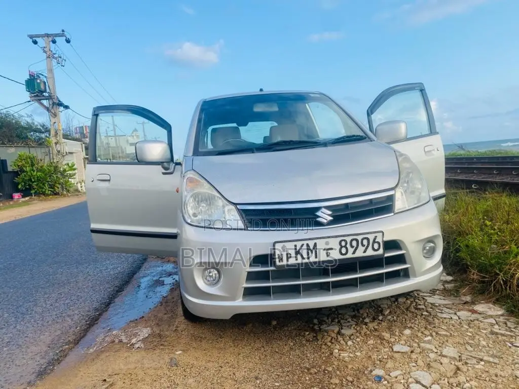Suzuki Estilo 2011 Car (Used)
