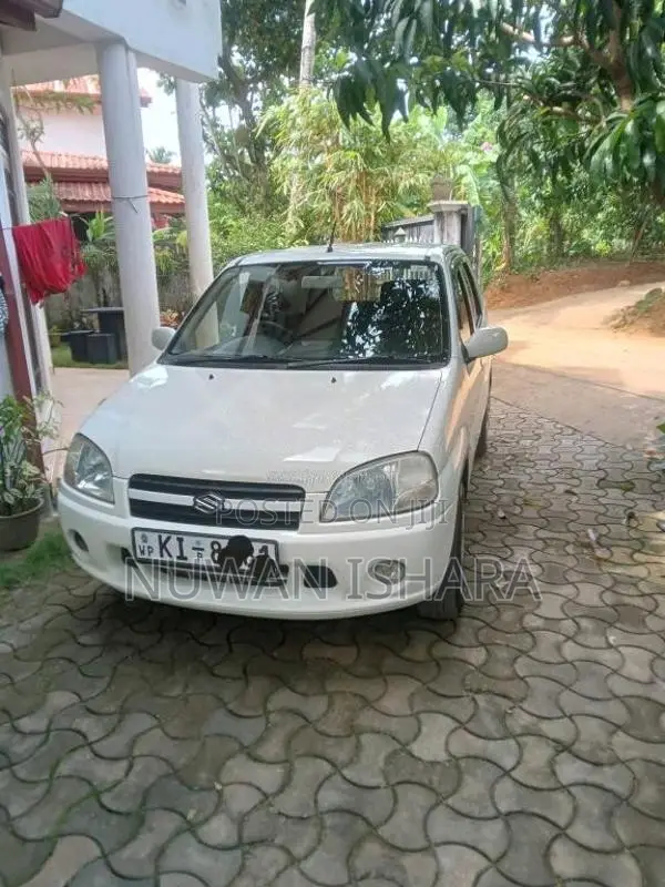 Suzuki Swift Center Antenna 2003 Car (Used)