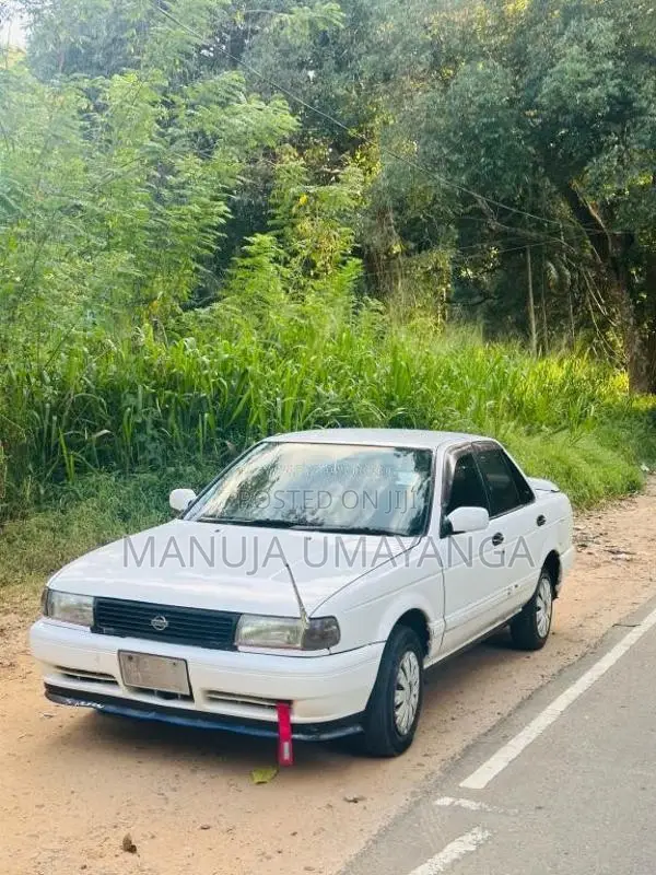 Nissan B13 1992 Car (Used)