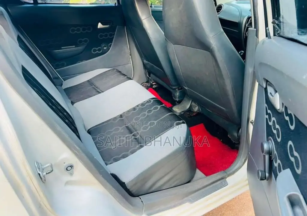 Suzuki Alto 2015 Car (Used)