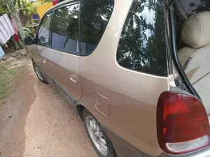 Kia Carens 2001 Car (Used)