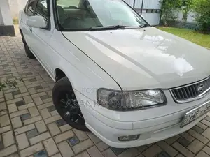 Nissan FB15 2001 Car (Used)