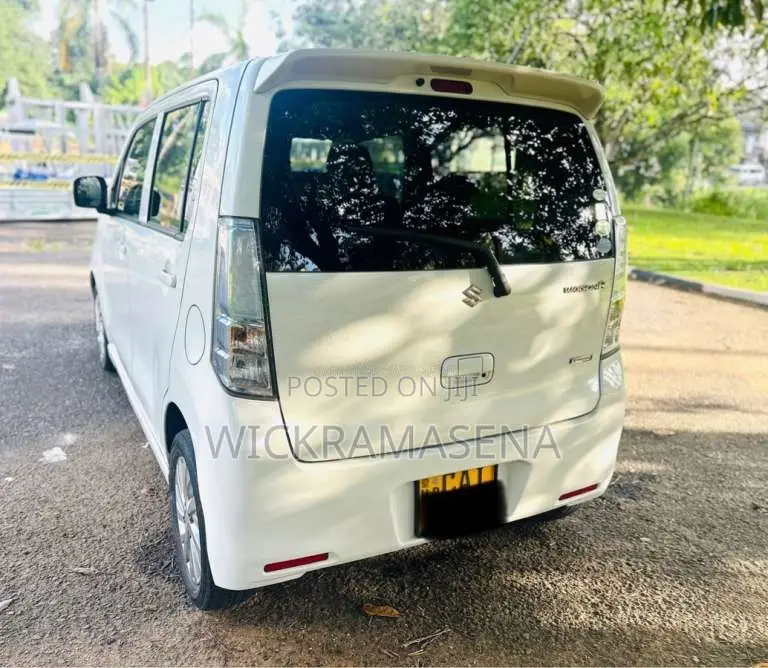 Suzuki Wagon R 2014 Car (Used)