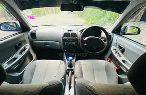 Hyundai Accent GLSL 2002 Car (Used)
