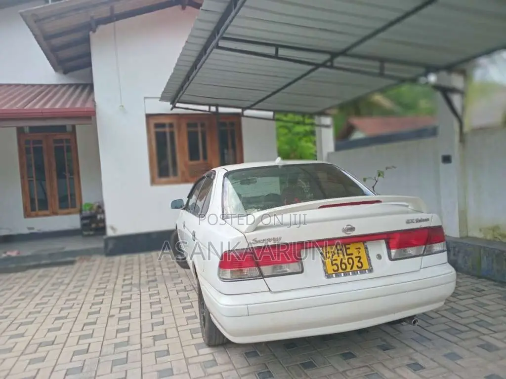 Nissan FB15 2001 Car (Used)