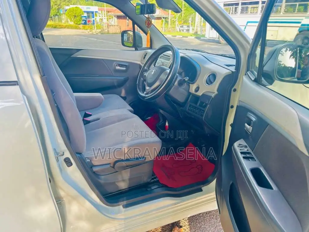 Suzuki Wagon R 2014 Car (Used)