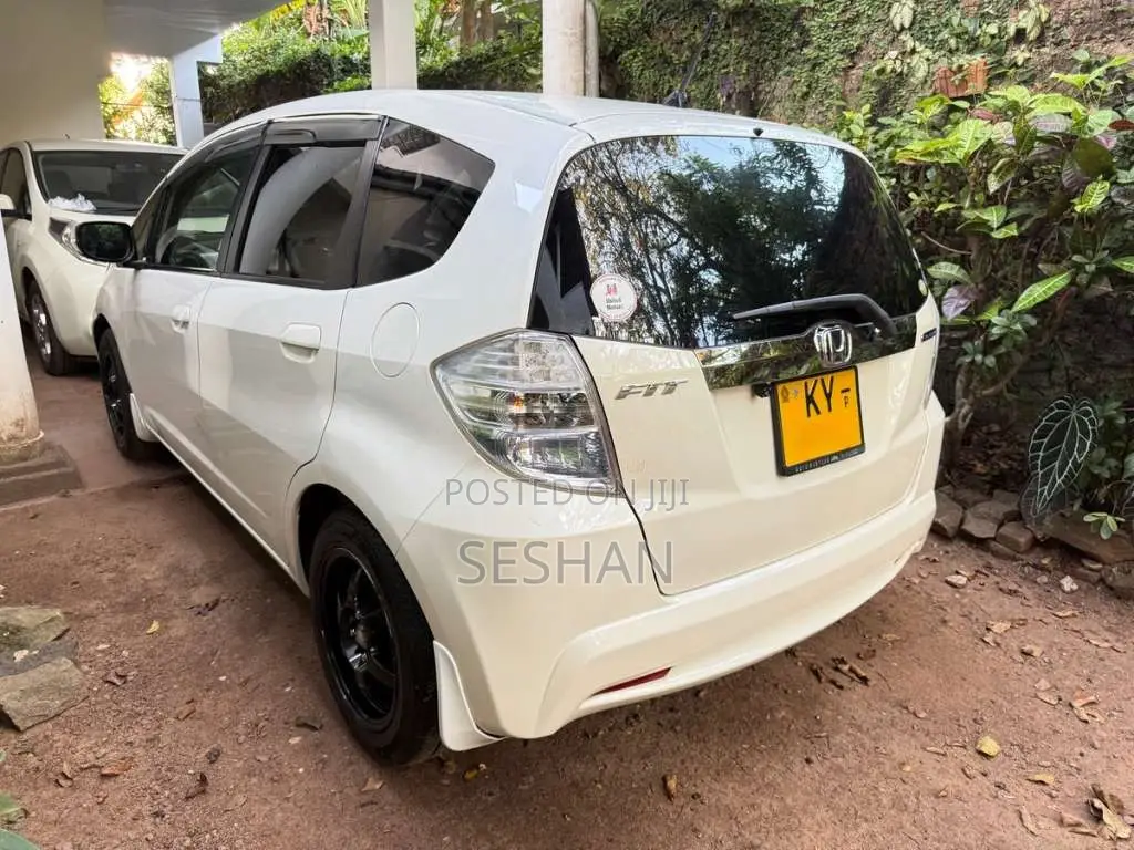Honda Fit Gp1 2012 Car (Used)