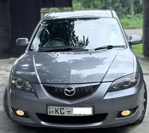 Mazda Axela 2005 Car (Used)