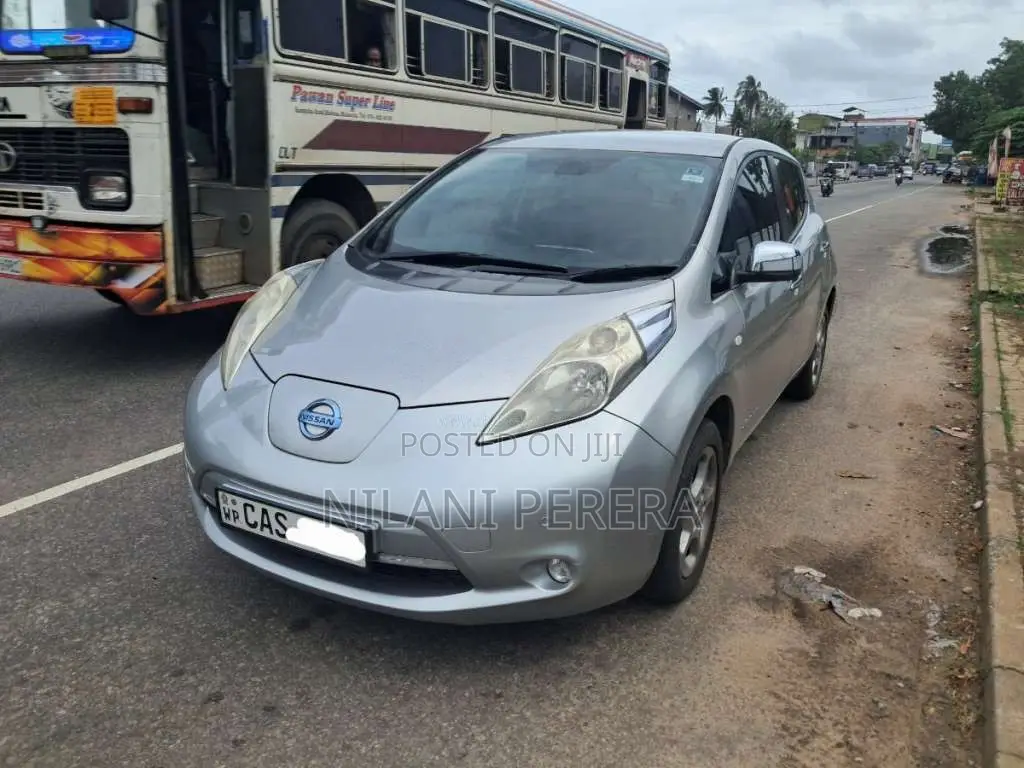 Nissan Leaf Azeo 2016 Car (Used)