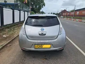 Nissan Leaf Azeo 2016 Car (Used)
