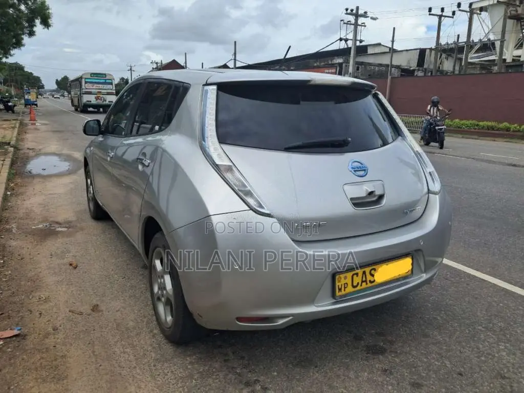 Nissan Leaf Azeo 2016 Car (Used)