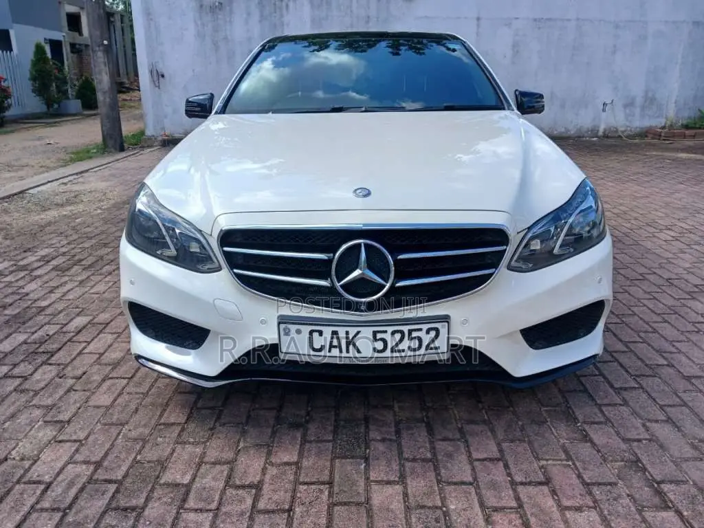Mercedes-Benz E300 W212 Bluetec Hybrid 2015 Car (Used)