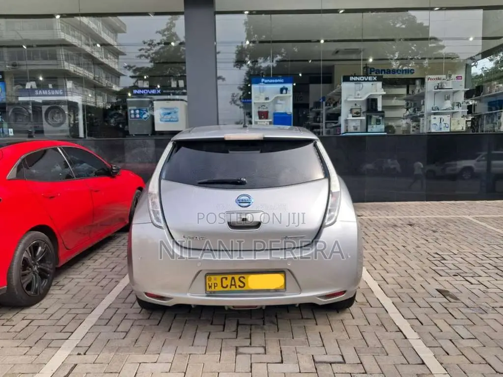 Nissan Leaf Azeo 2016 Car (Used)