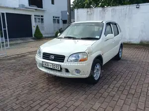 Suzuki Swift 2004 Car (Used)