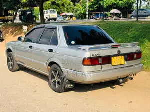 Nissan FB13 Doctor Sunny 1993 Car (Used)