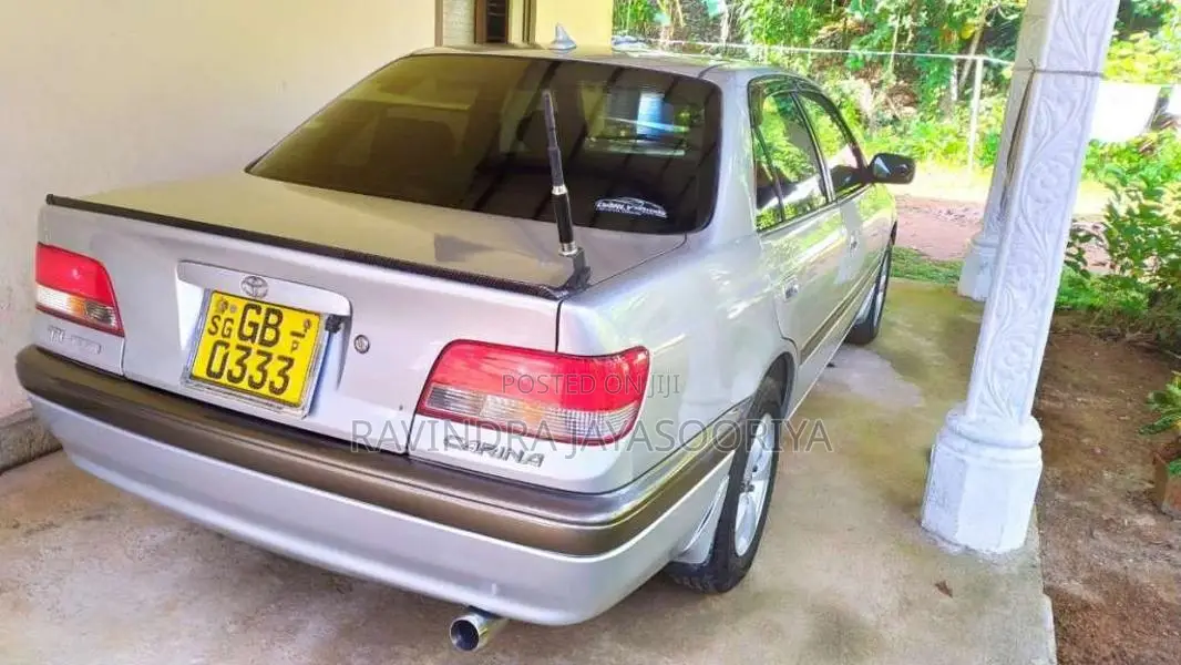 Toyota Carina 1998 Car (Used)