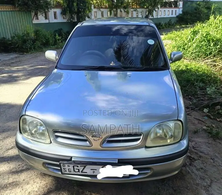 Nissan March K11 2000 Car (Used)