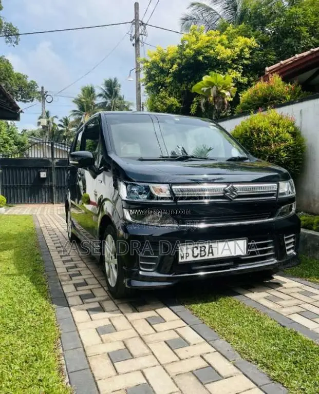 Suzuki Wagon R FZ Safety 2017 Car (Used)