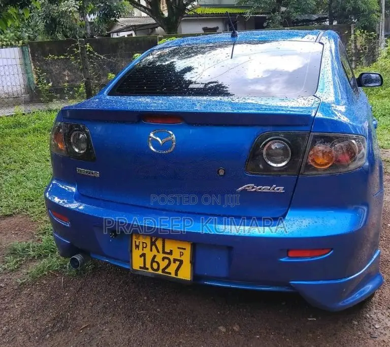 Mazda Axela 2005 Car (Used)