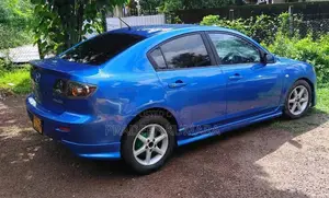Mazda Axela 2005 Car (Used)