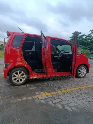 Suzuki Wagon R Stingray 2017 Car (Used)