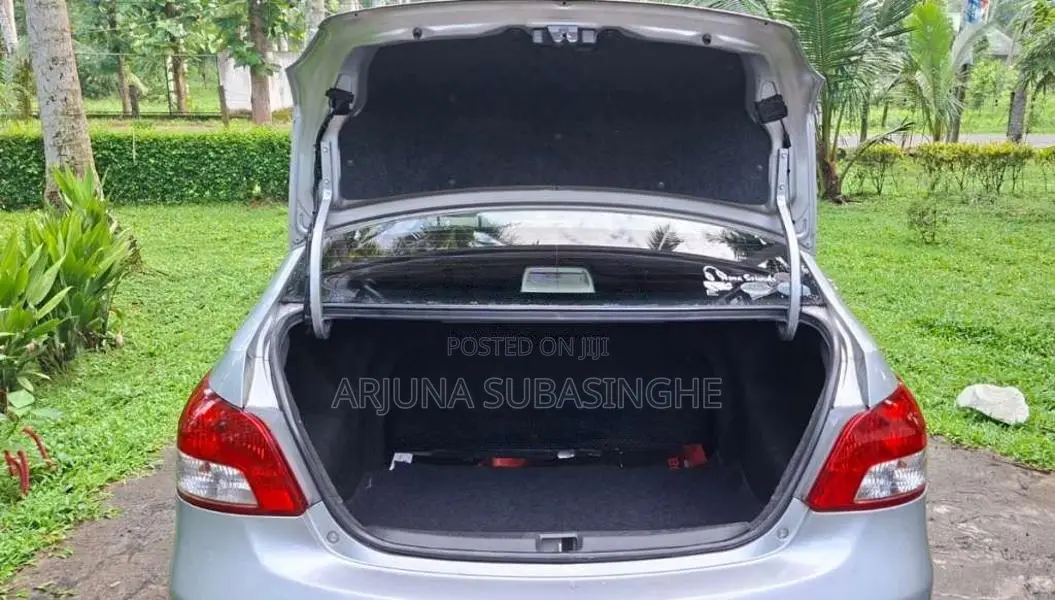Toyota Belta 2008 Car (Used)
