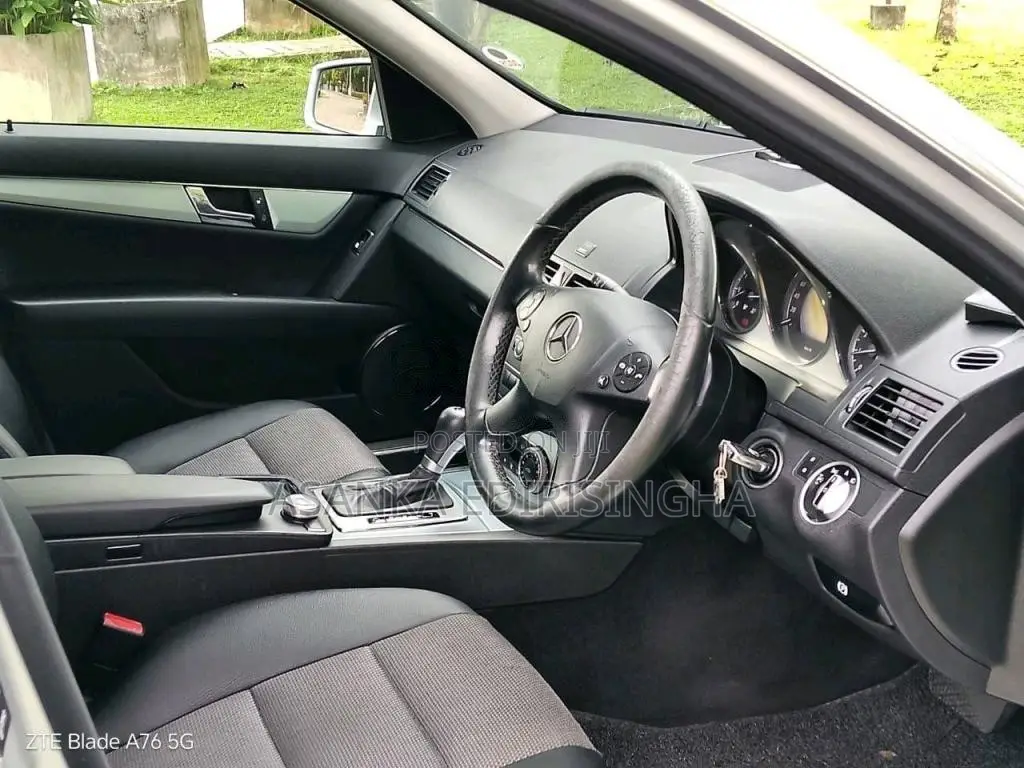 Mercedes-Benz C180 Kompressor 2010 Car (Used)