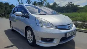 Honda FIT SHUTTLE GP2 2013 Car (Used)