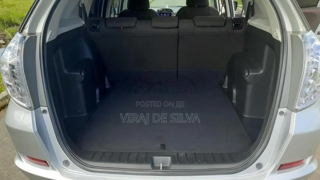 Honda FIT SHUTTLE GP2 2013 Car (Used)