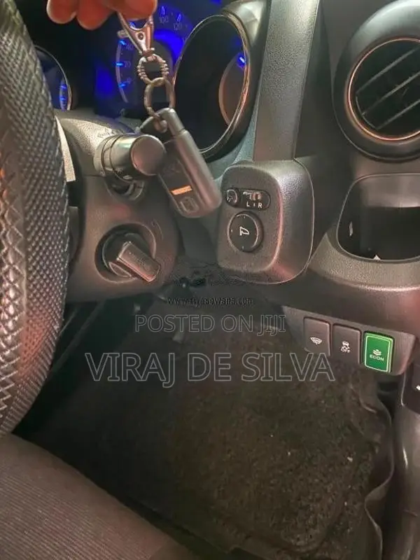 Honda FIT SHUTTLE GP2 2013 Car (Used)