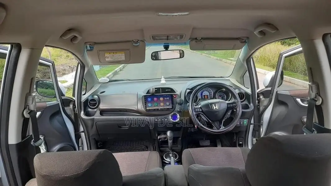 Honda FIT SHUTTLE GP2 2013 Car (Used)